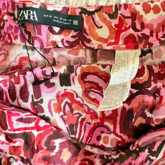 Zara Patterned Shorts with Twist Detail, Pink Red Print, Casual Summer Size M - Picture 5 of 5